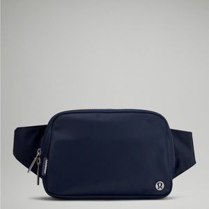 **LULULEMON** Everywhere Belt Bag Large 2L